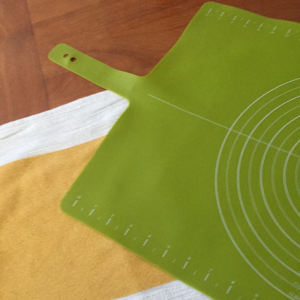 Silicone pie measuring board - Picture 3 of 5